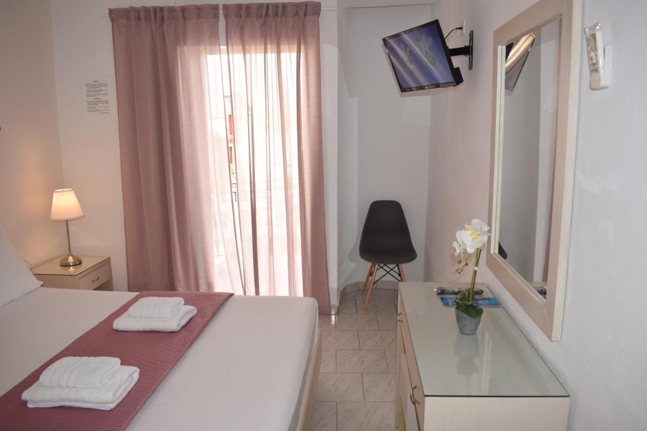 Mirto Beach Hotel & Restaurant Paralia Vrachou Eksteriør billede