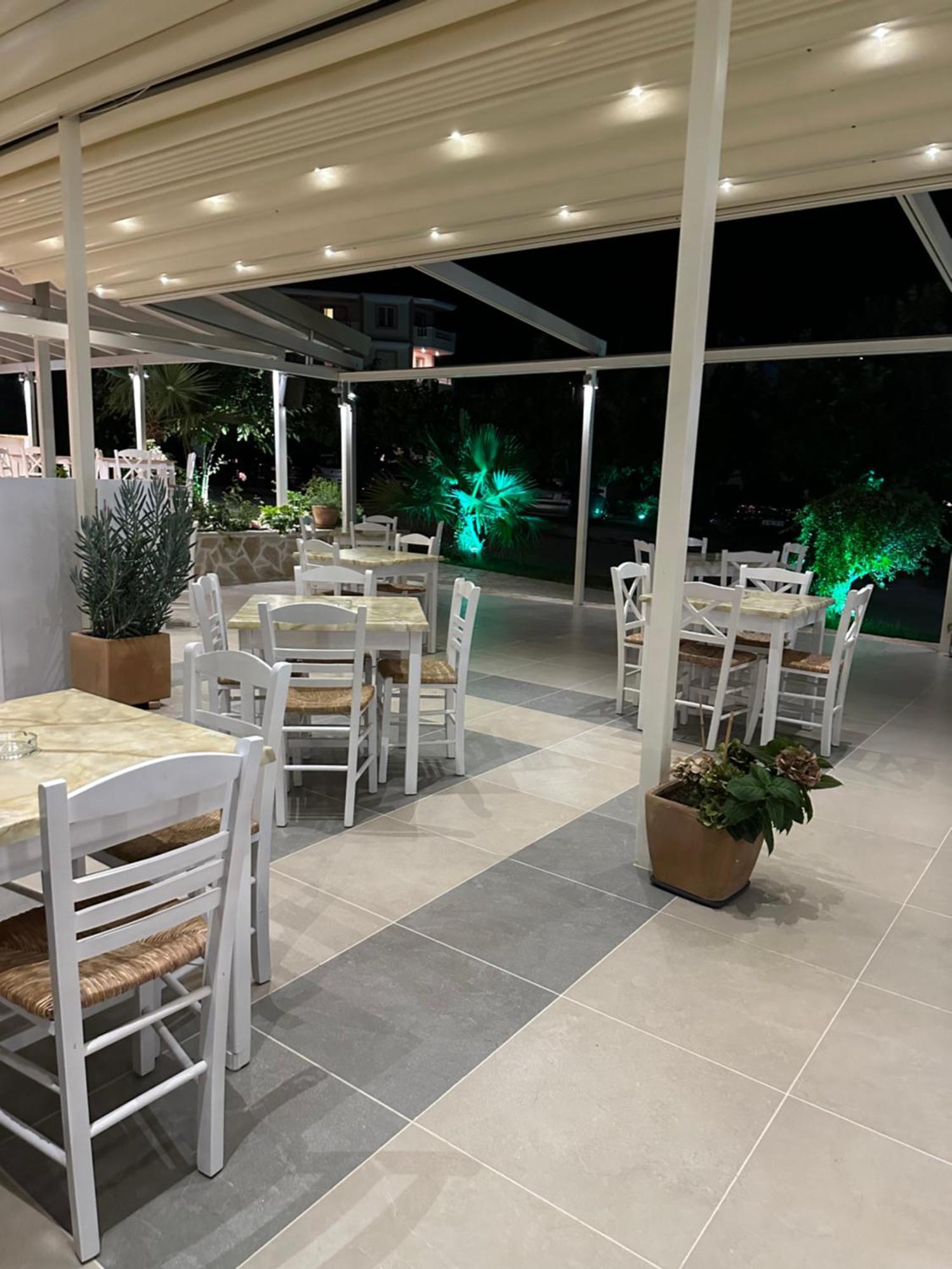 Mirto Beach Hotel & Restaurant Paralia Vrachou Eksteriør billede