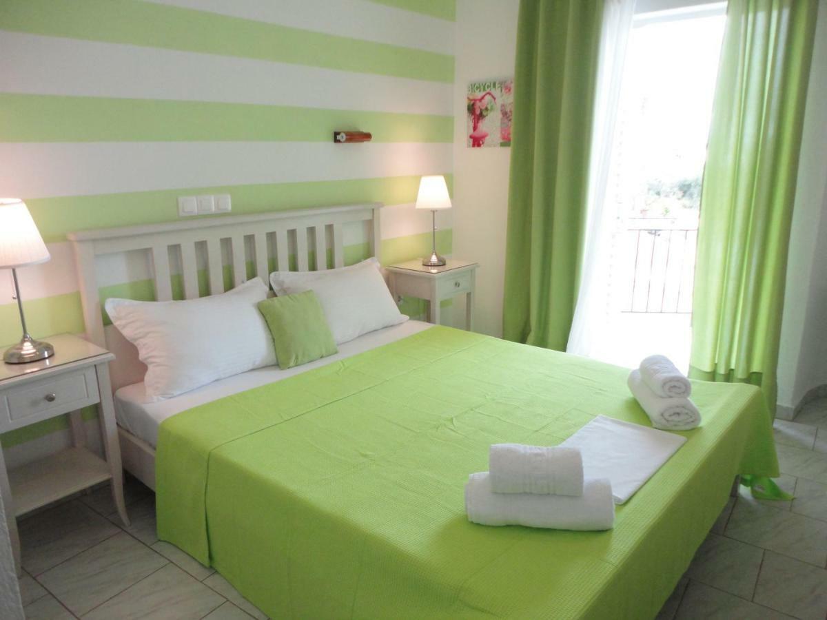 Mirto Beach Hotel & Restaurant Paralia Vrachou Eksteriør billede