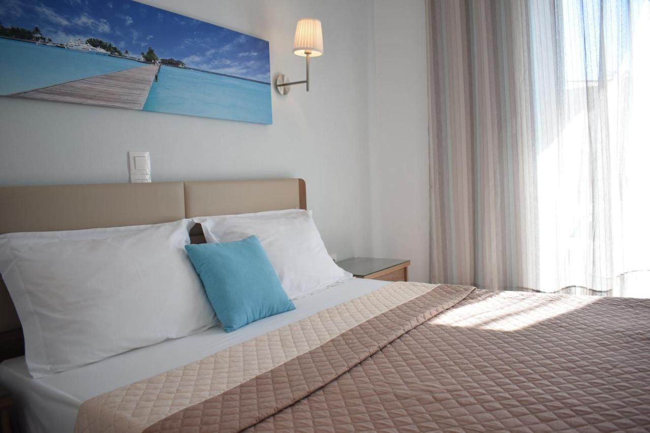 Mirto Beach Hotel & Restaurant Paralia Vrachou Eksteriør billede